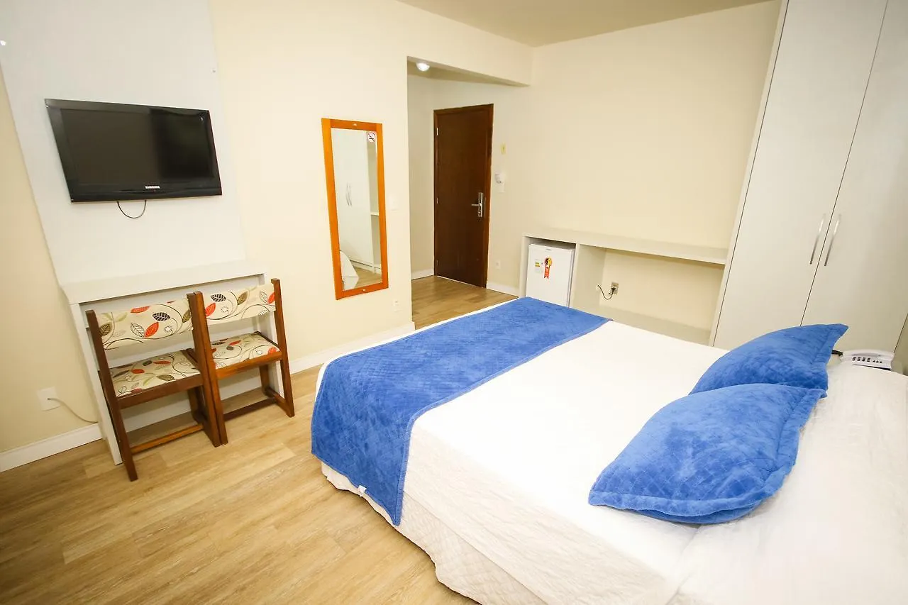 Balneário Camboriú Hotel Geranium 4*, Balneário Camboriú ברזיל